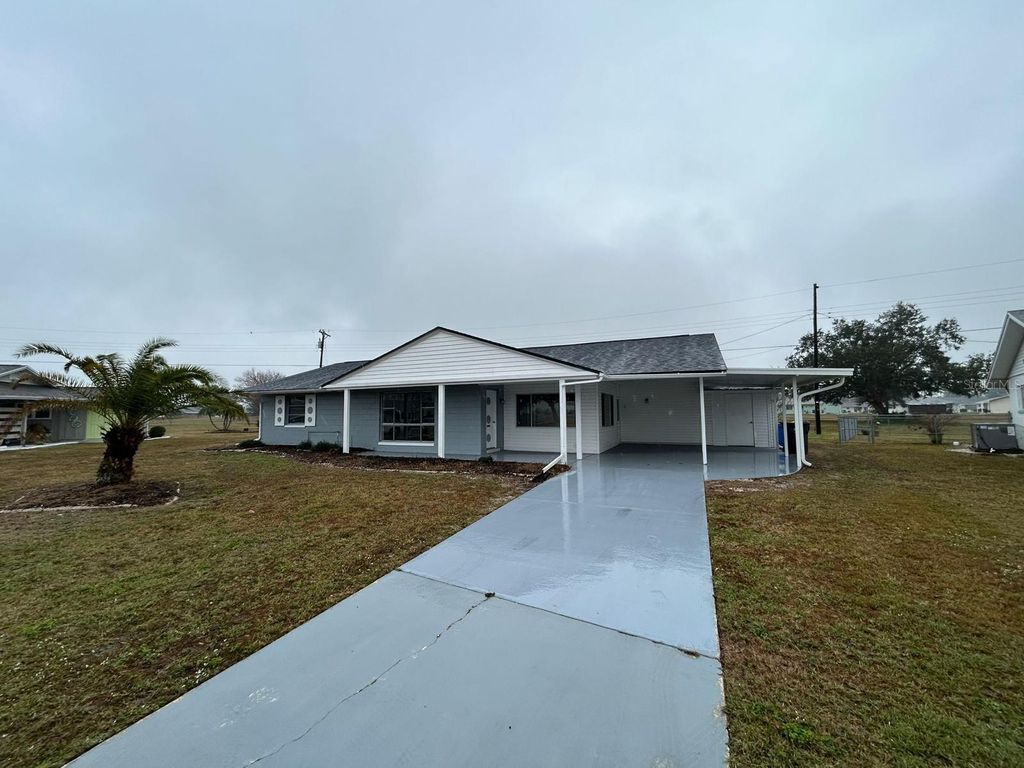 Photo of 702 Desert Hills Way, Sun City Center, FL 33573 (MLS # O6337837)