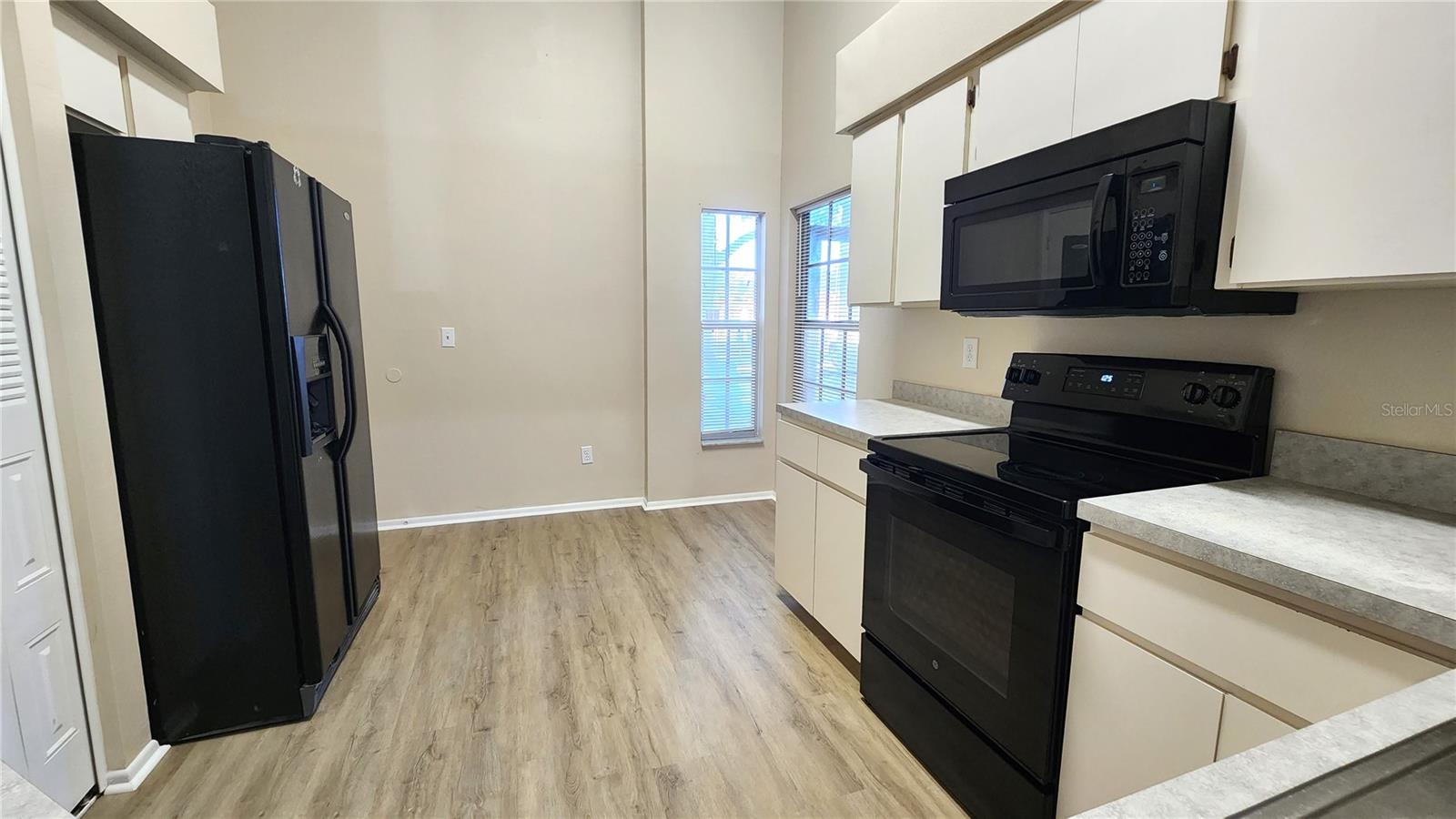 STERLING RANCH UNTS 7 8 & 9 - Residential Lease