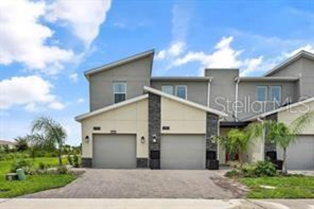Photo of 9355 Sommerset Hills Drive #9355, Davenport, FL 33896 (MLS # S5135546)