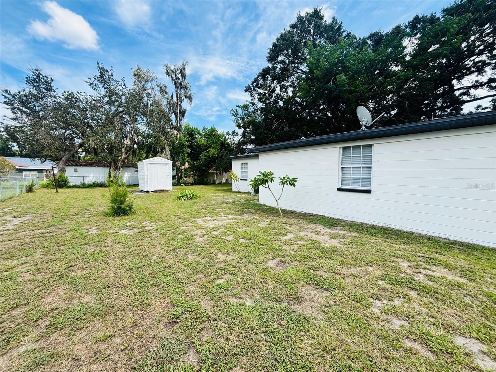 HANKINS SUBURBAN HOMESITES RE - Residential