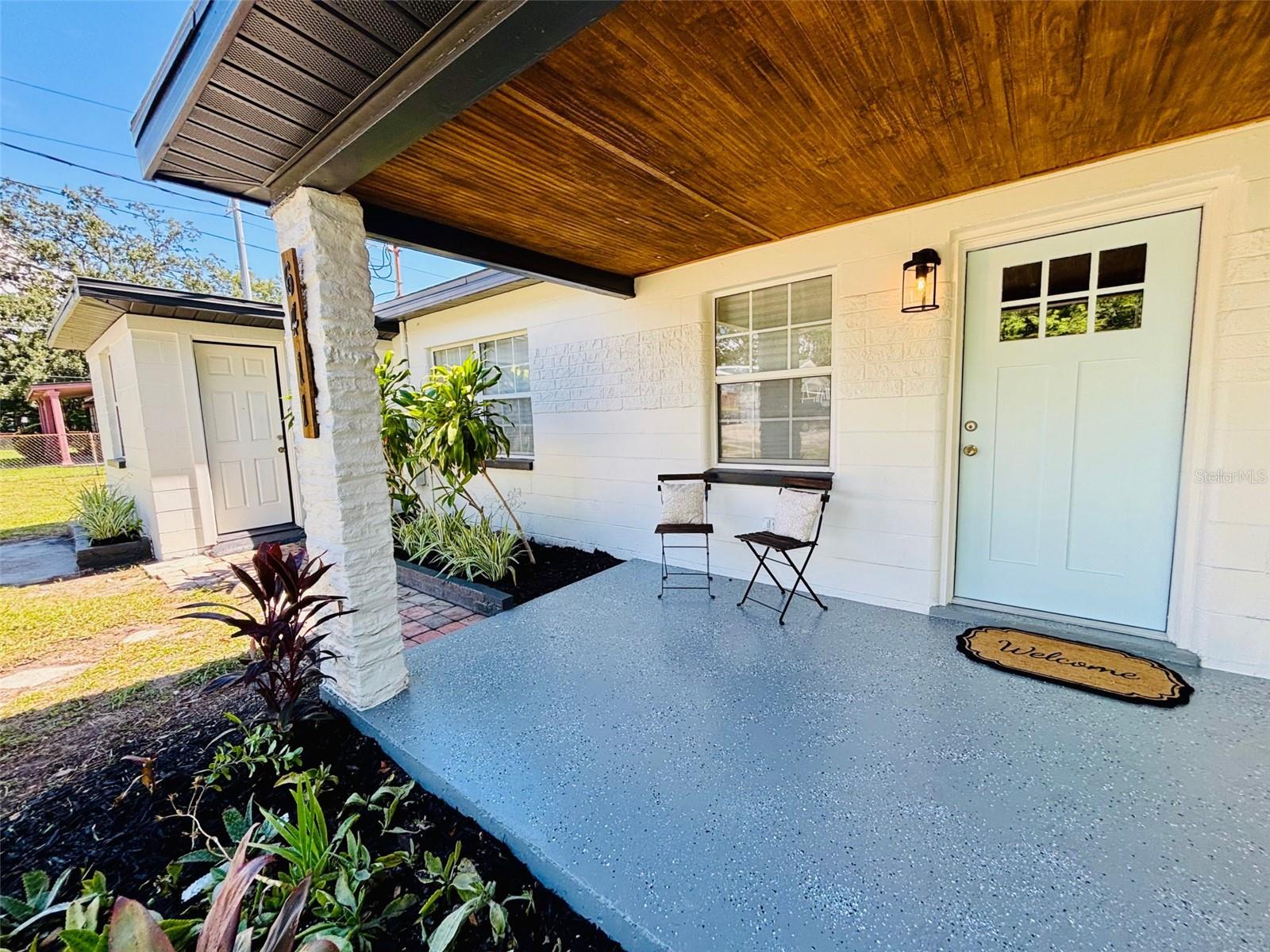 HANKINS SUBURBAN HOMESITES RE - Residential