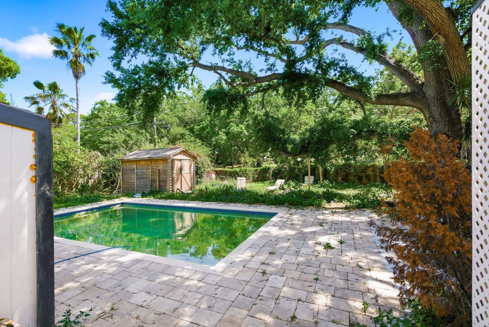 PATRICIA ESTATES - Residential