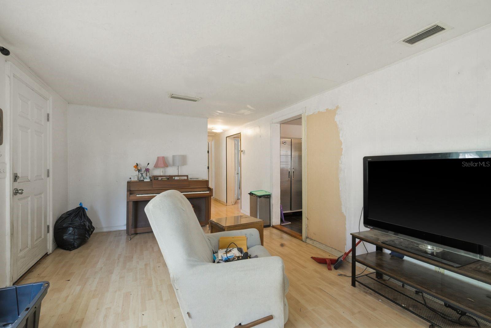 PATRICIA ESTATES - Residential