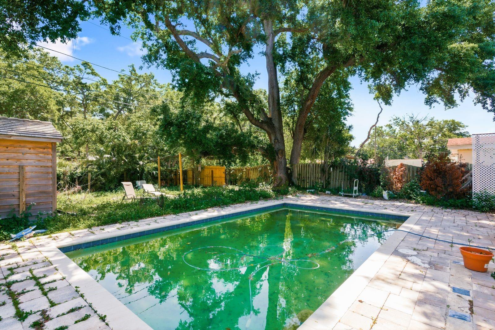 PATRICIA ESTATES - Residential