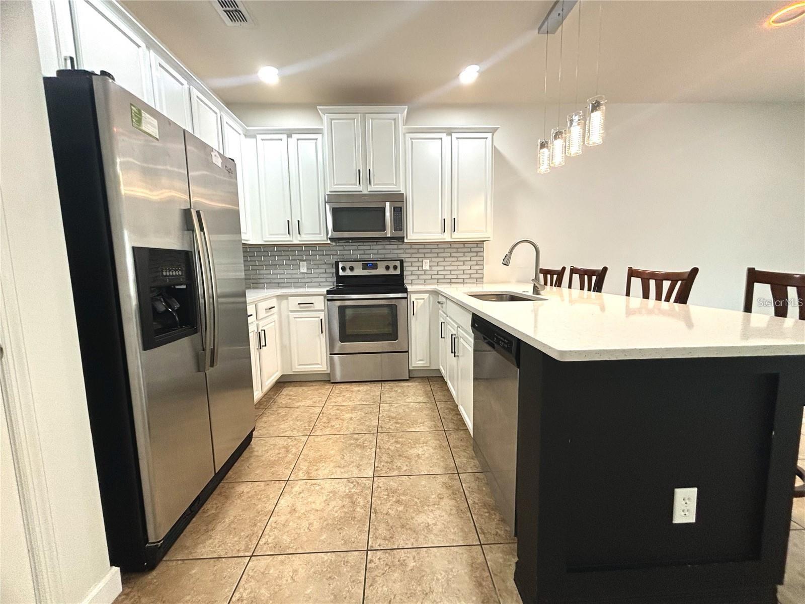 1041 HONEY BLOSSOM DRIVE