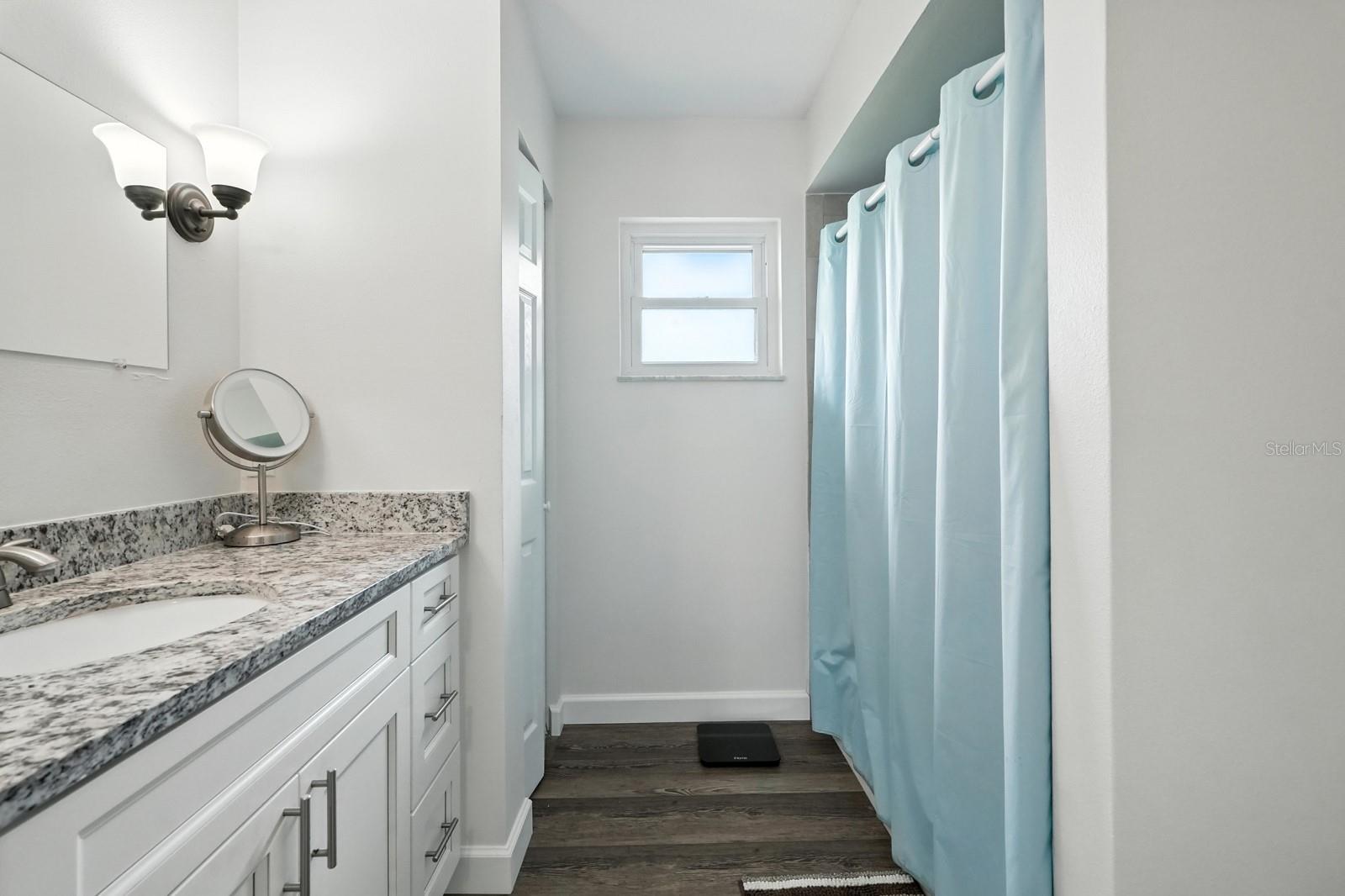 LANTERN PARK UNITS 01 & 02 - Residential