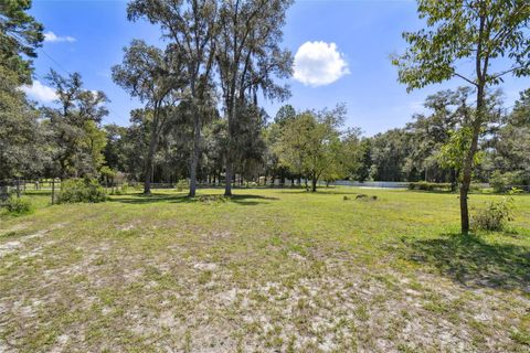 A home in BROOKSVILLE