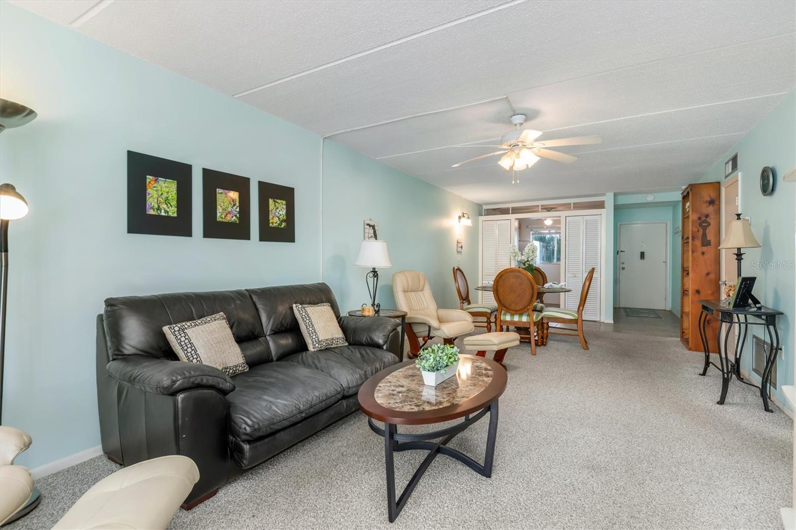 708 TAMIAMI TRAIL S 216