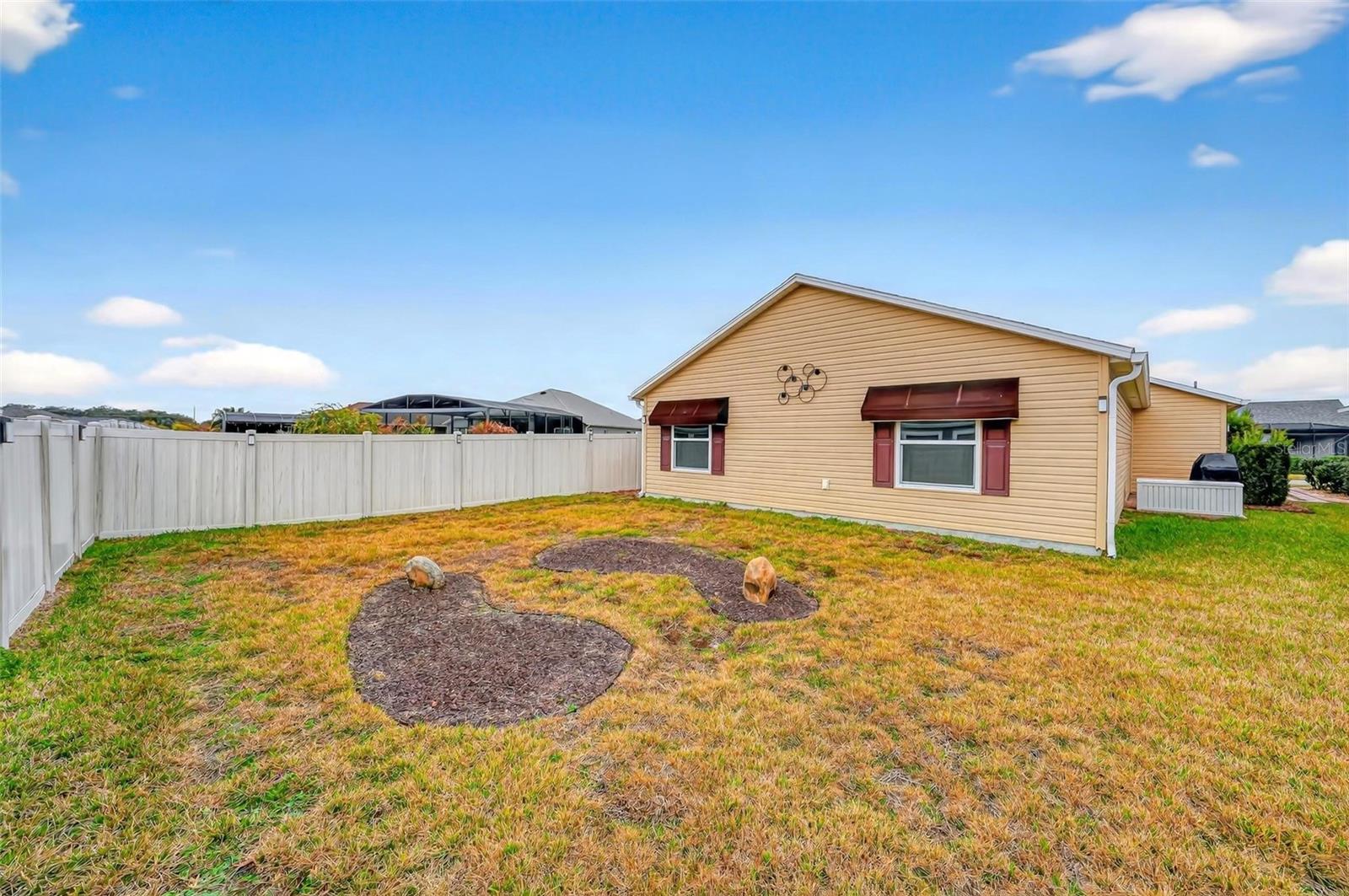 SOUTHERN OAKS CHASE VILLAS - Residential