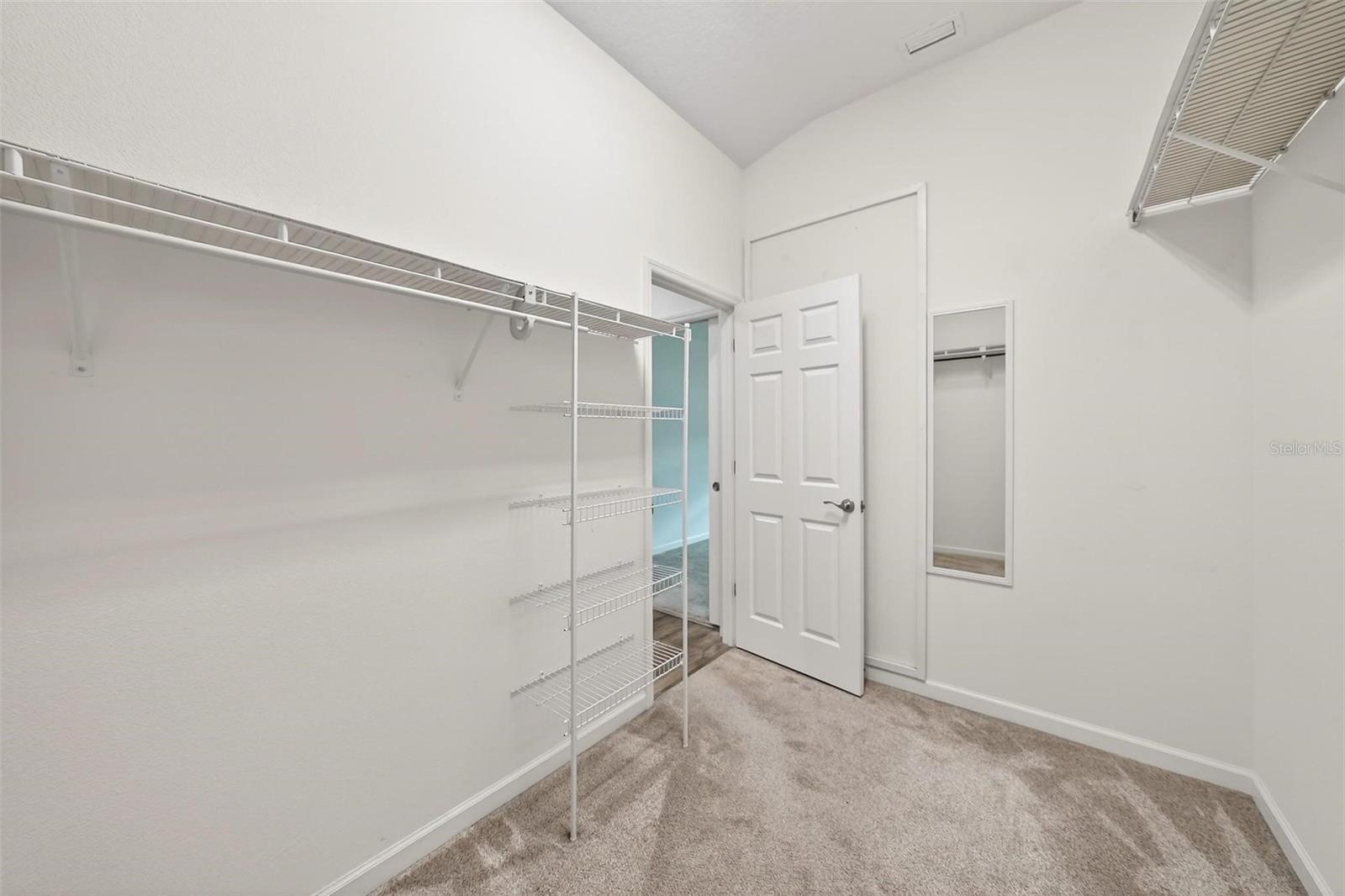 SOUTHERN OAKS CHASE VILLAS - Residential