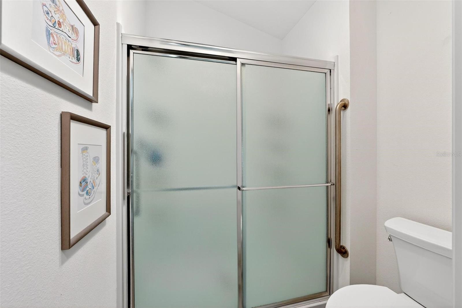 SOUTHERN OAKS CHASE VILLAS - Residential