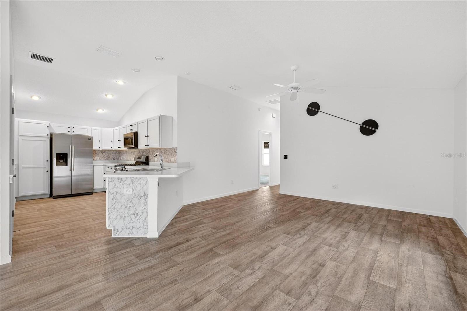 SOUTHERN OAKS CHASE VILLAS - Residential