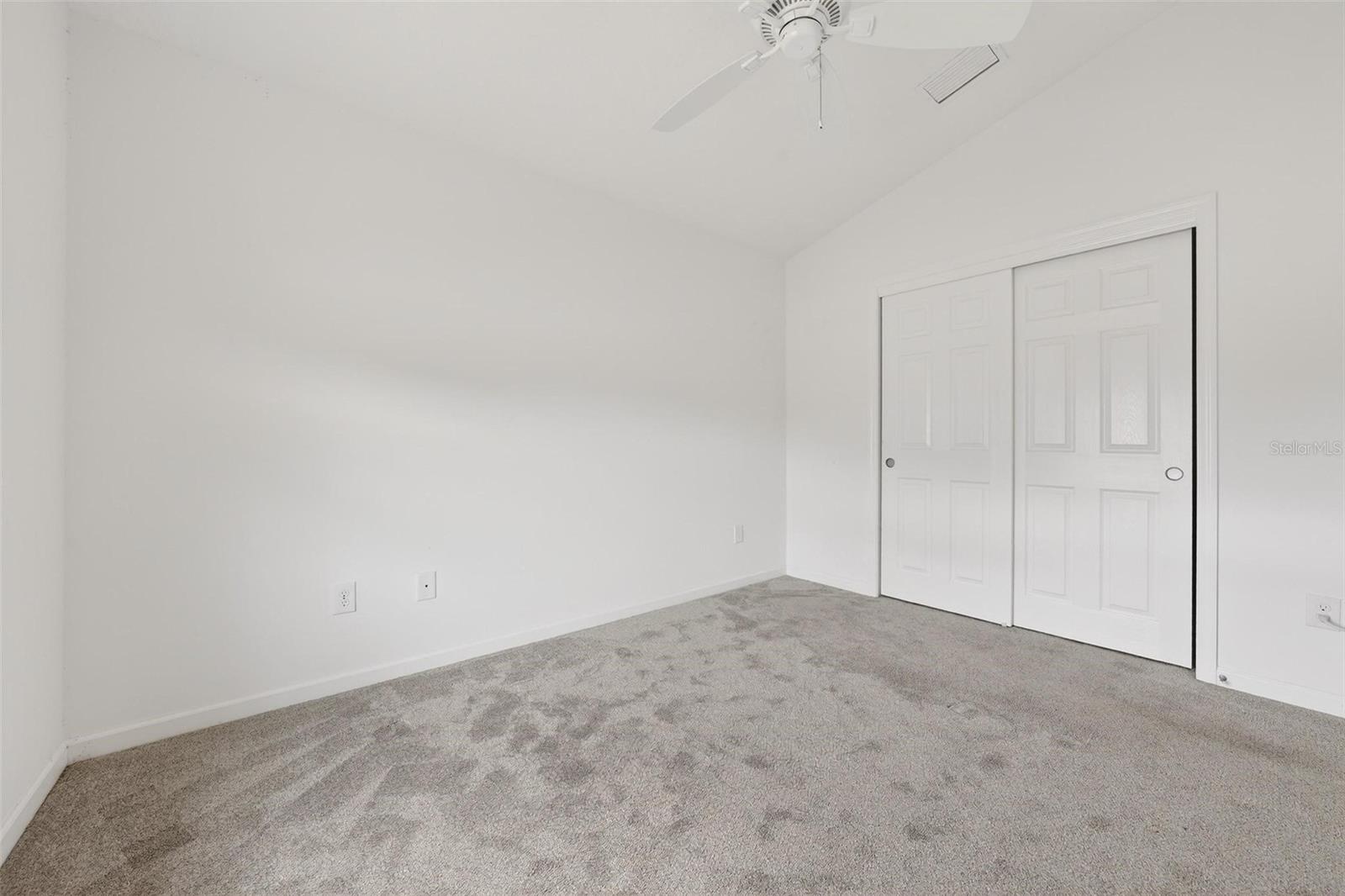 SOUTHERN OAKS CHASE VILLAS - Residential