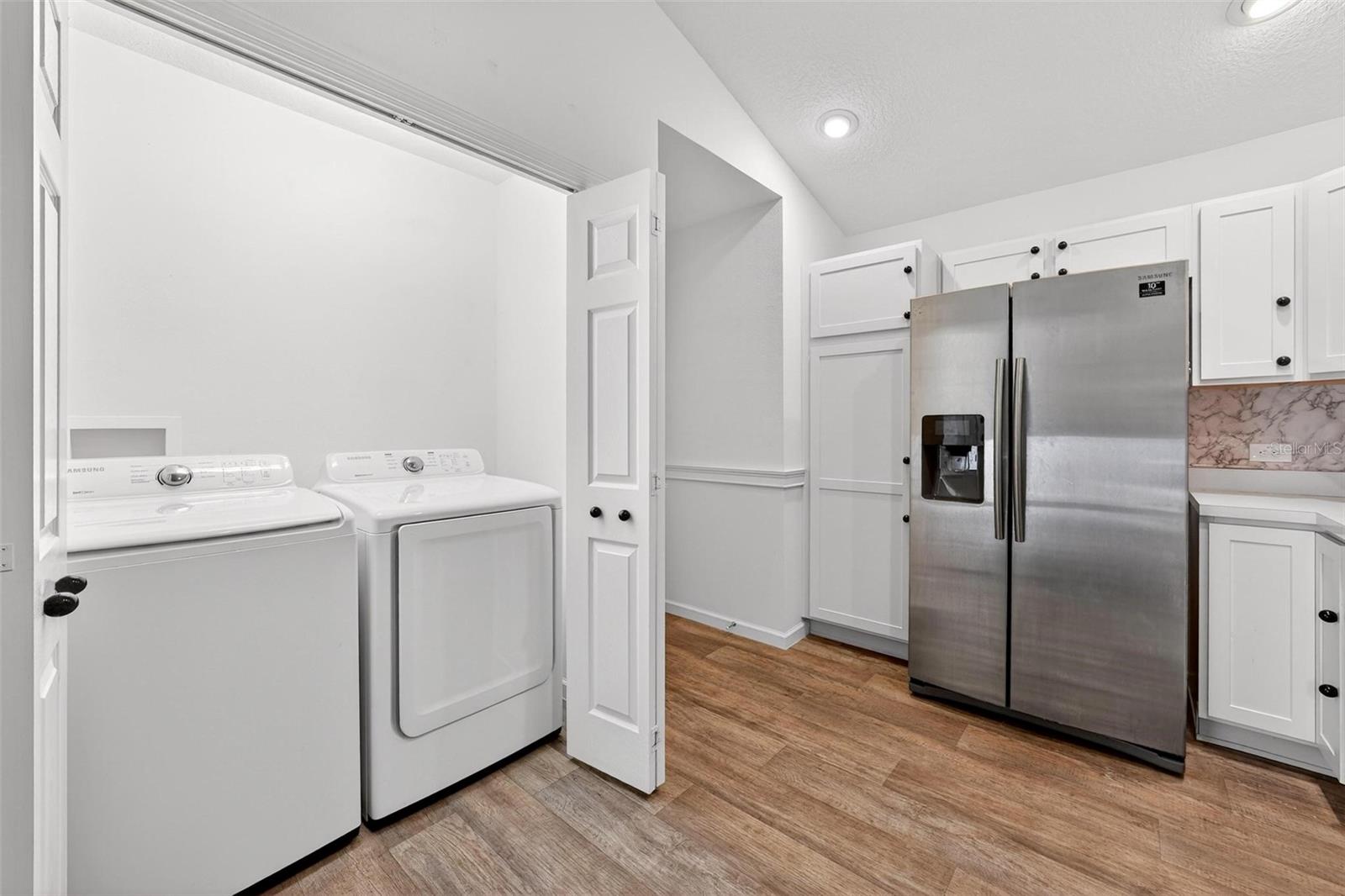 SOUTHERN OAKS CHASE VILLAS - Residential