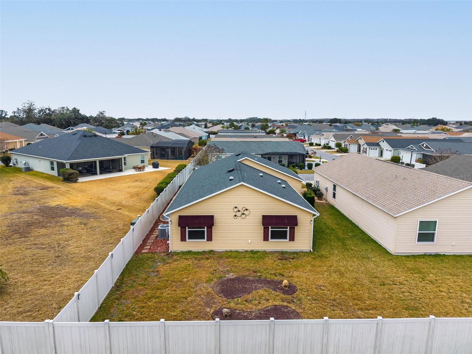 SOUTHERN OAKS CHASE VILLAS - Residential