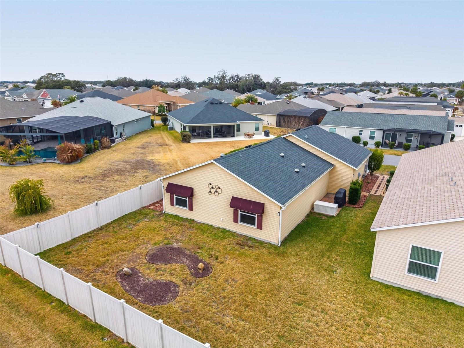 SOUTHERN OAKS CHASE VILLAS - Residential