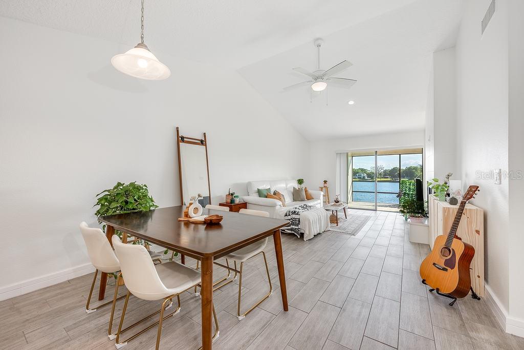 4117 FAIRVIEW VISTA POINT 305