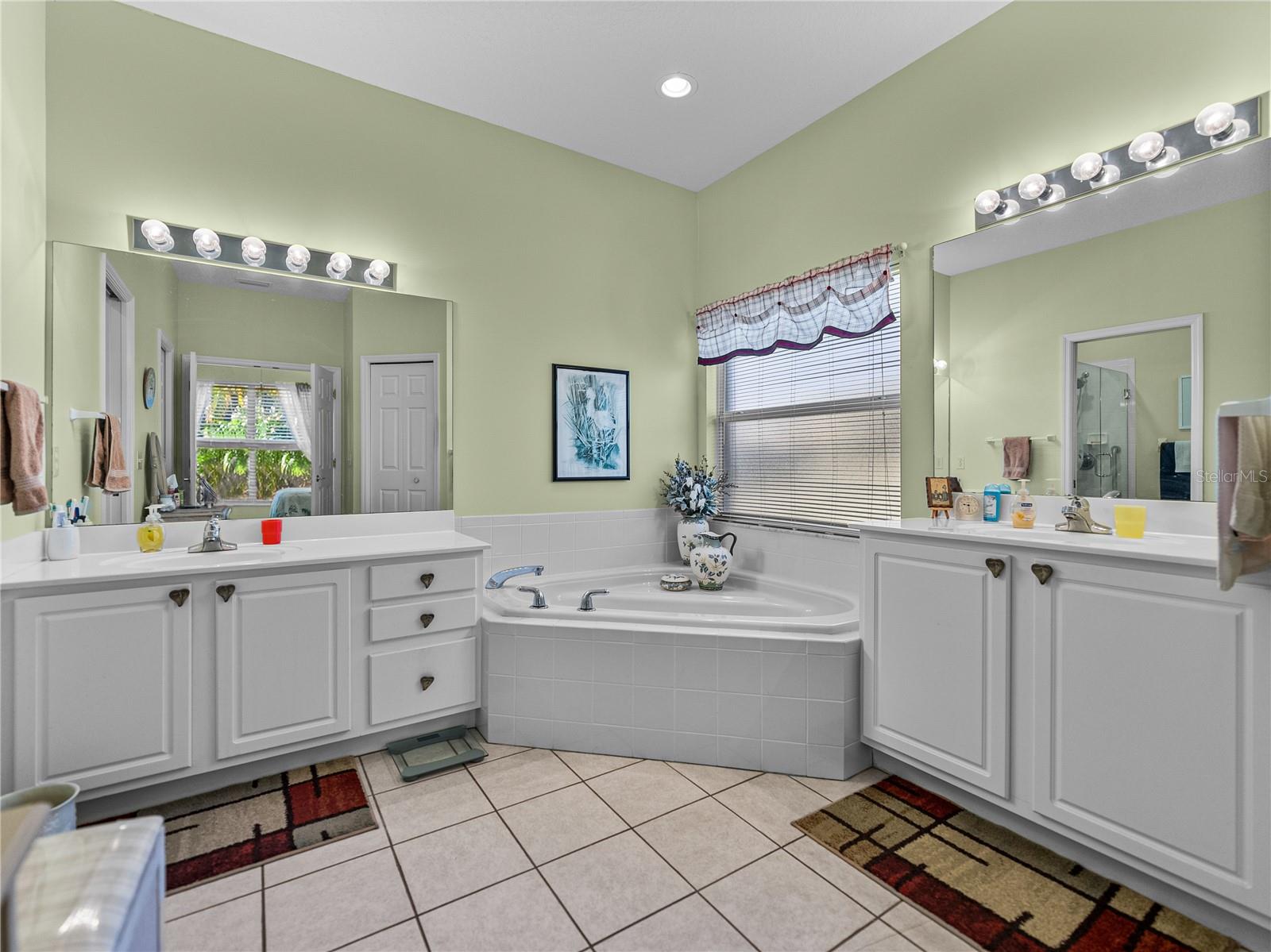 LAKE ASHTON GOLF CLUB PH 01 - Residential
