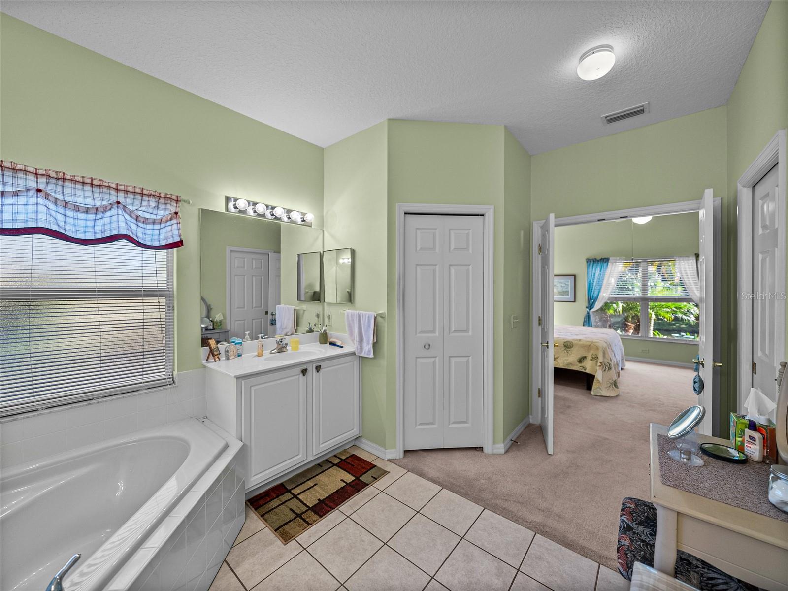 LAKE ASHTON GOLF CLUB PH 01 - Residential