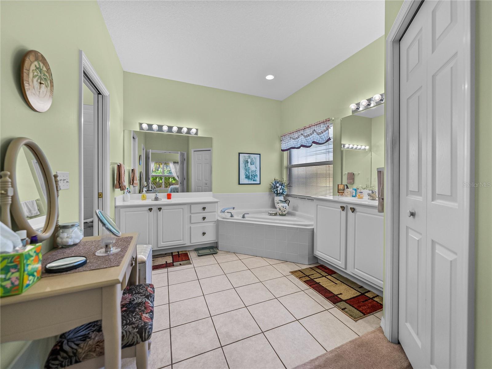 LAKE ASHTON GOLF CLUB PH 01 - Residential