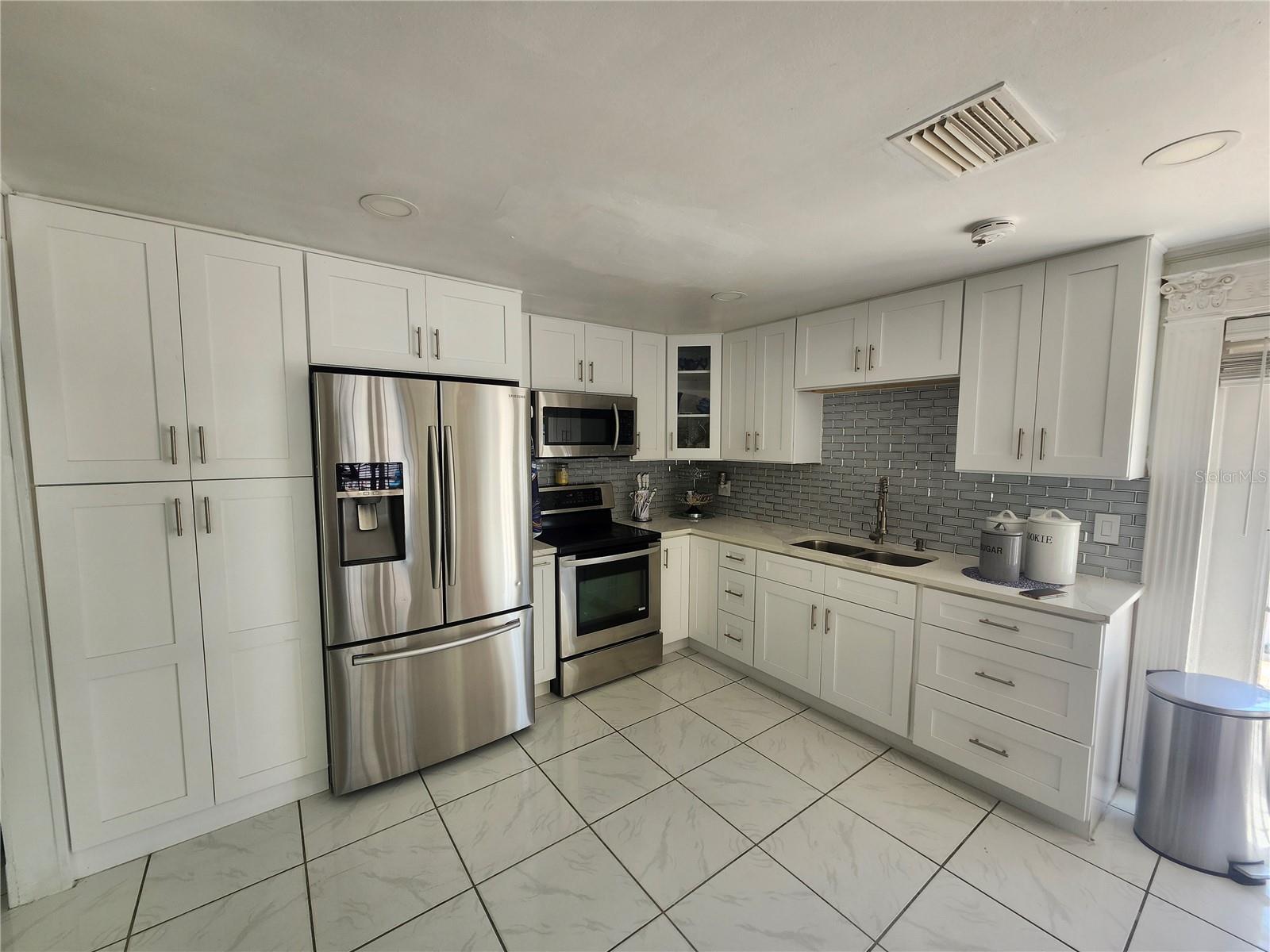 TOWNN COUNTRY PARK UNIT 28 - Residential