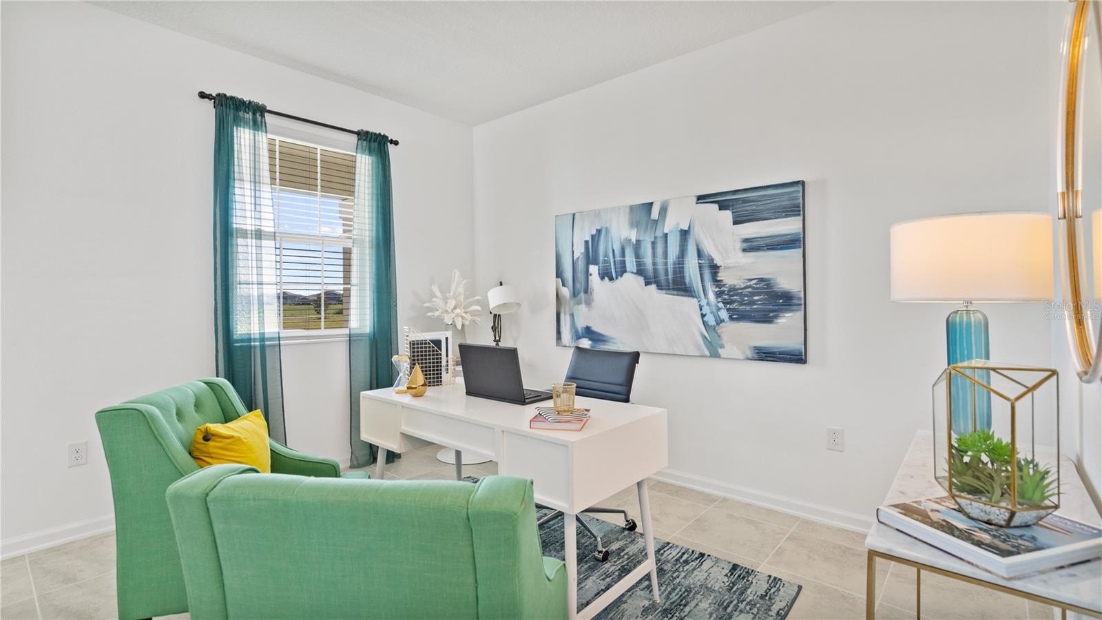 SPRINGHEAD LAKES 25TH - Residential