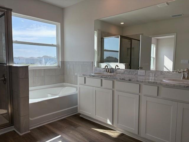 5707 SILVER FEATHER WAY