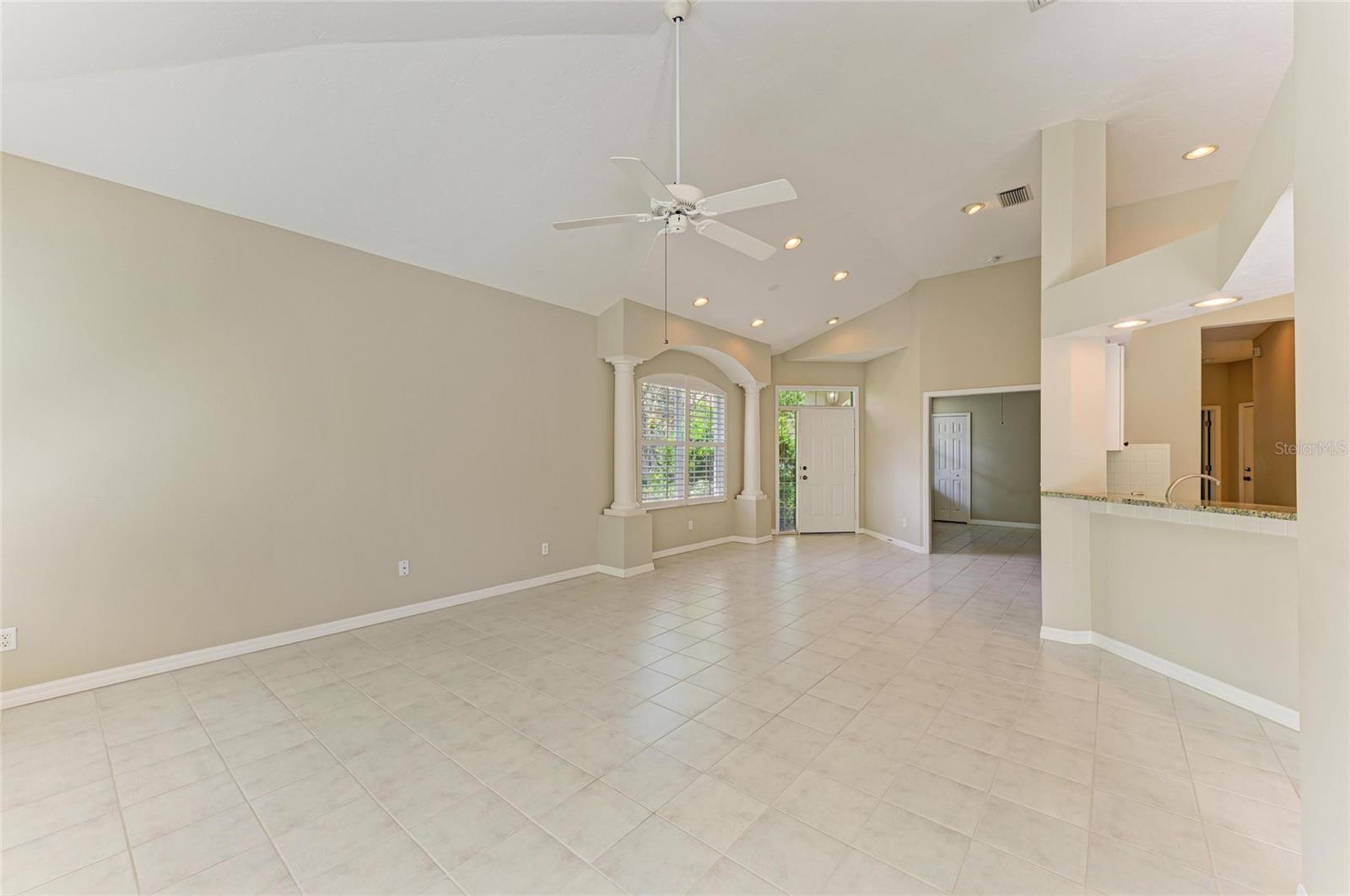 THE GREENS AT EL CONQUISTADOR - Residential