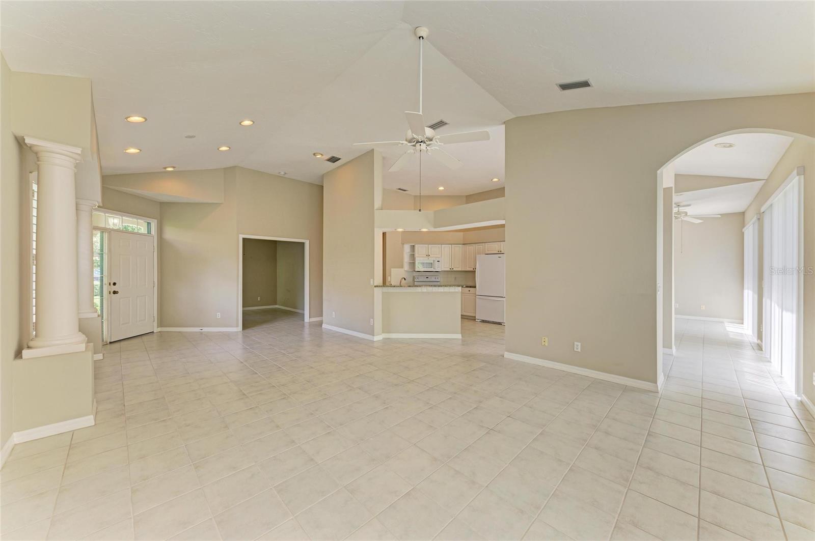 THE GREENS AT EL CONQUISTADOR - Residential