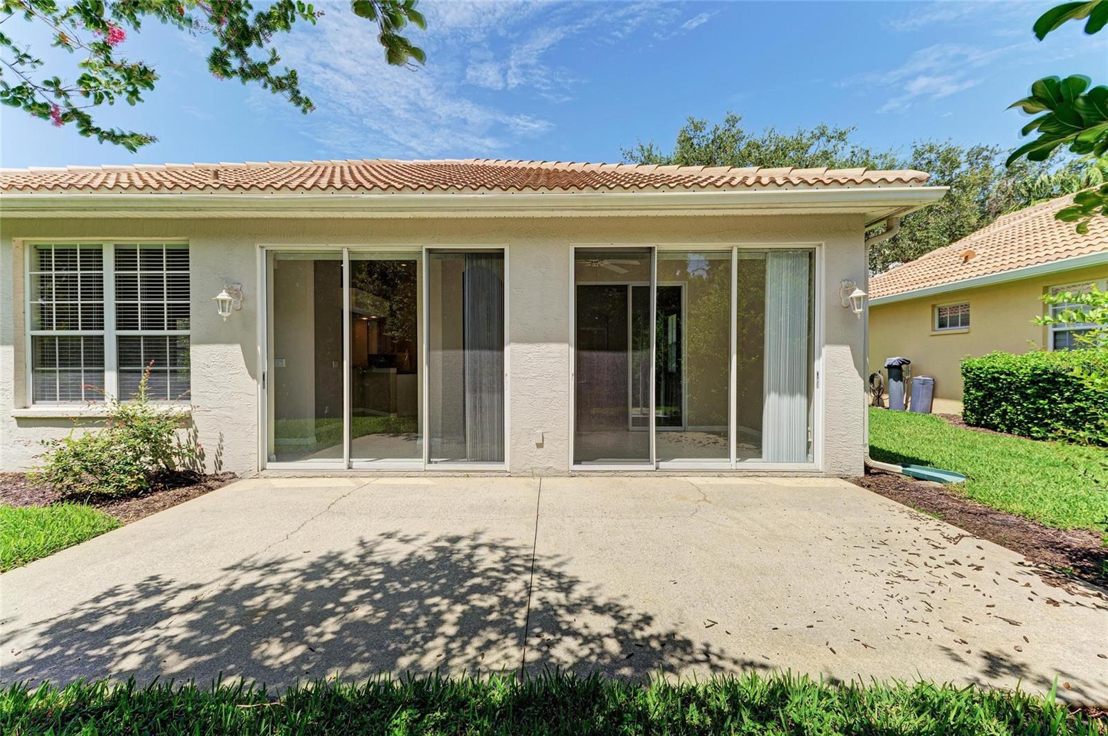 THE GREENS AT EL CONQUISTADOR - Residential