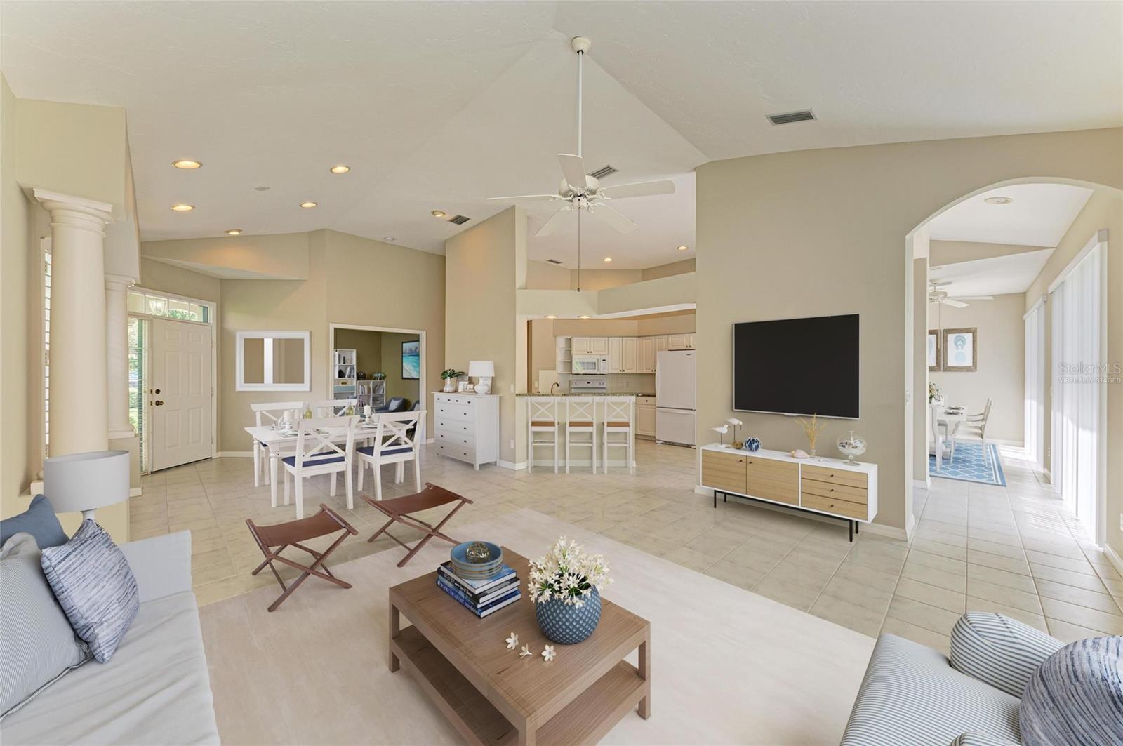 THE GREENS AT EL CONQUISTADOR - Residential