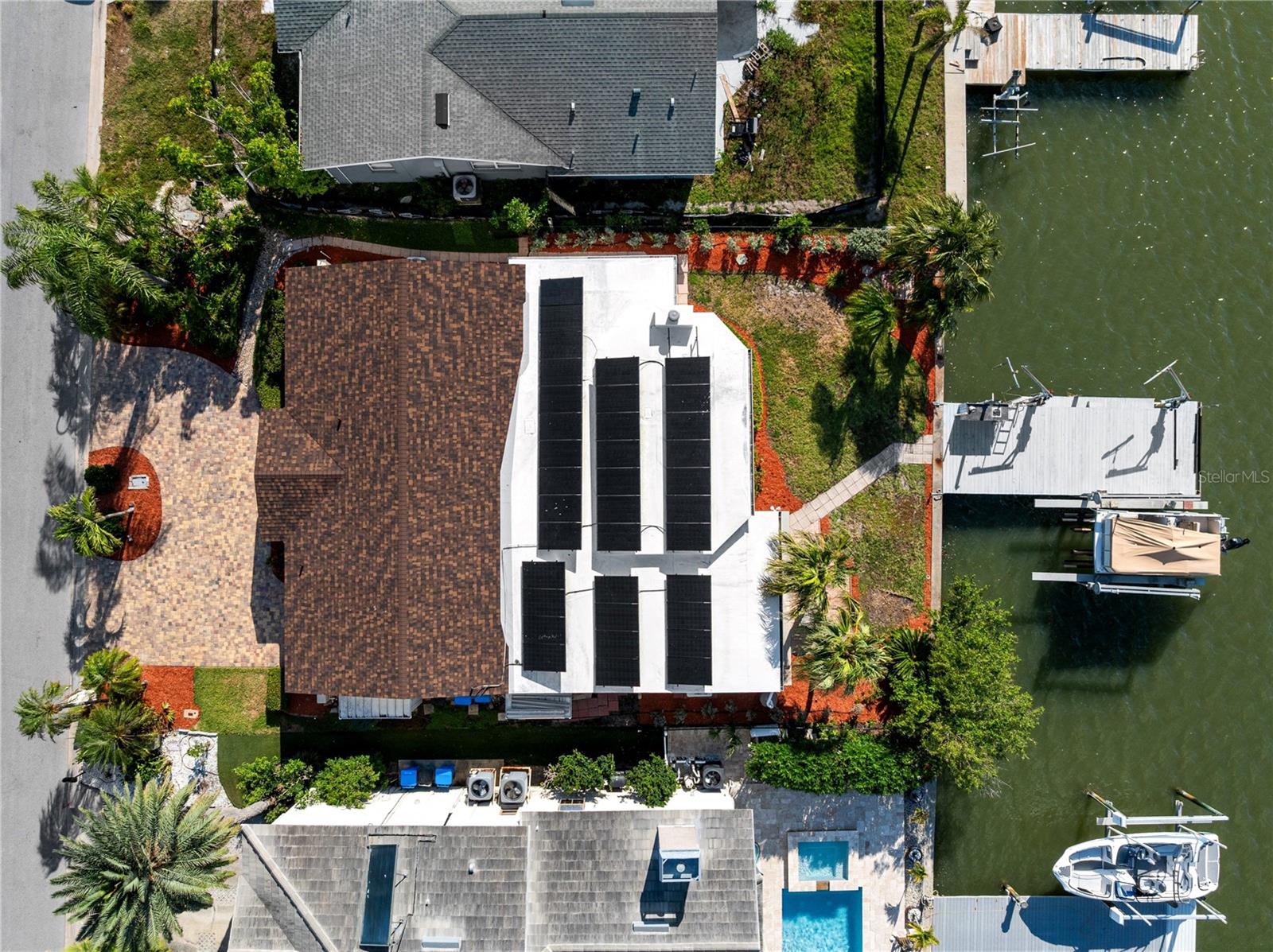 SUNRAY BEACH HOMES - Residential