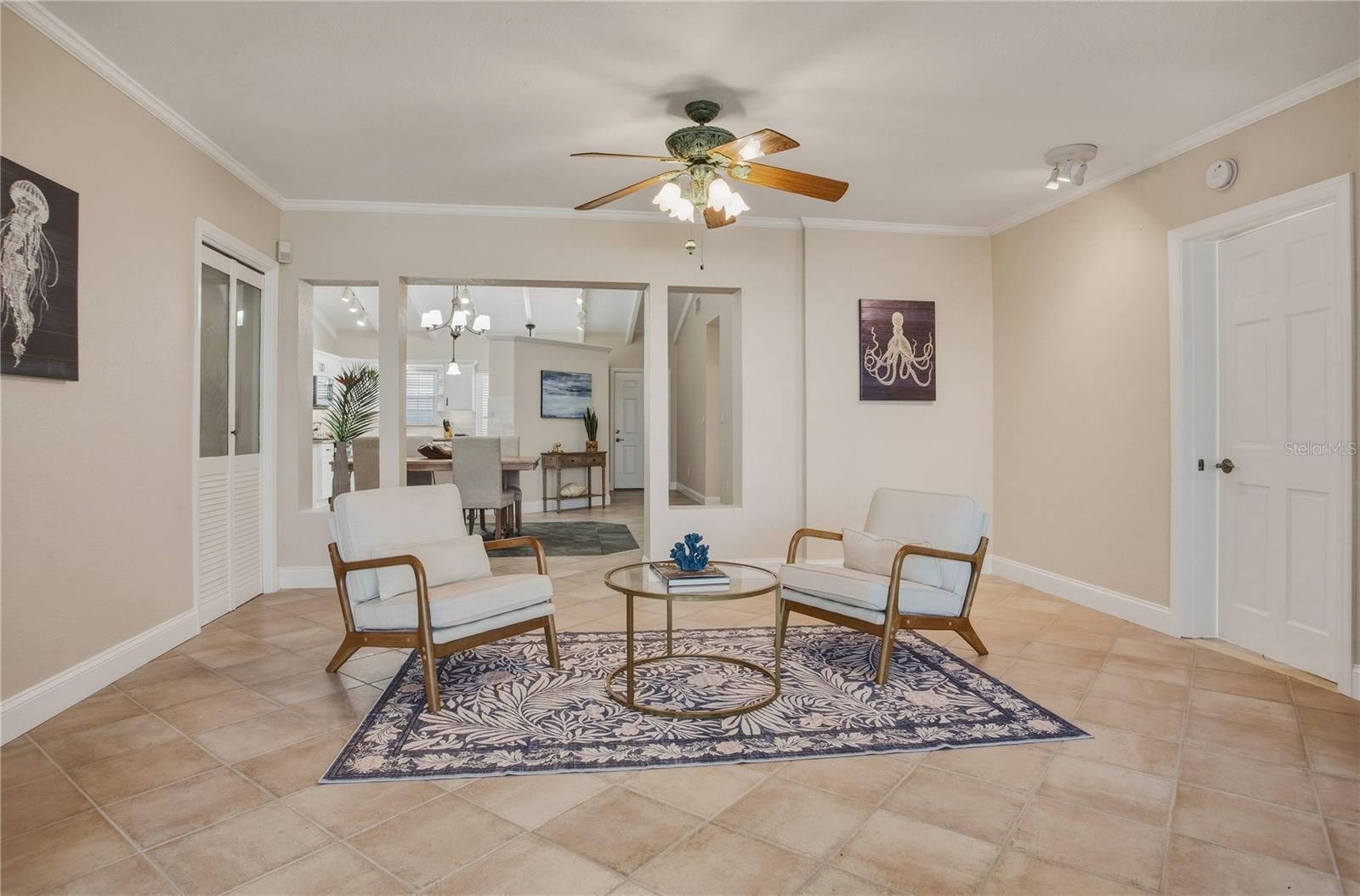 SUNRAY BEACH HOMES - Residential