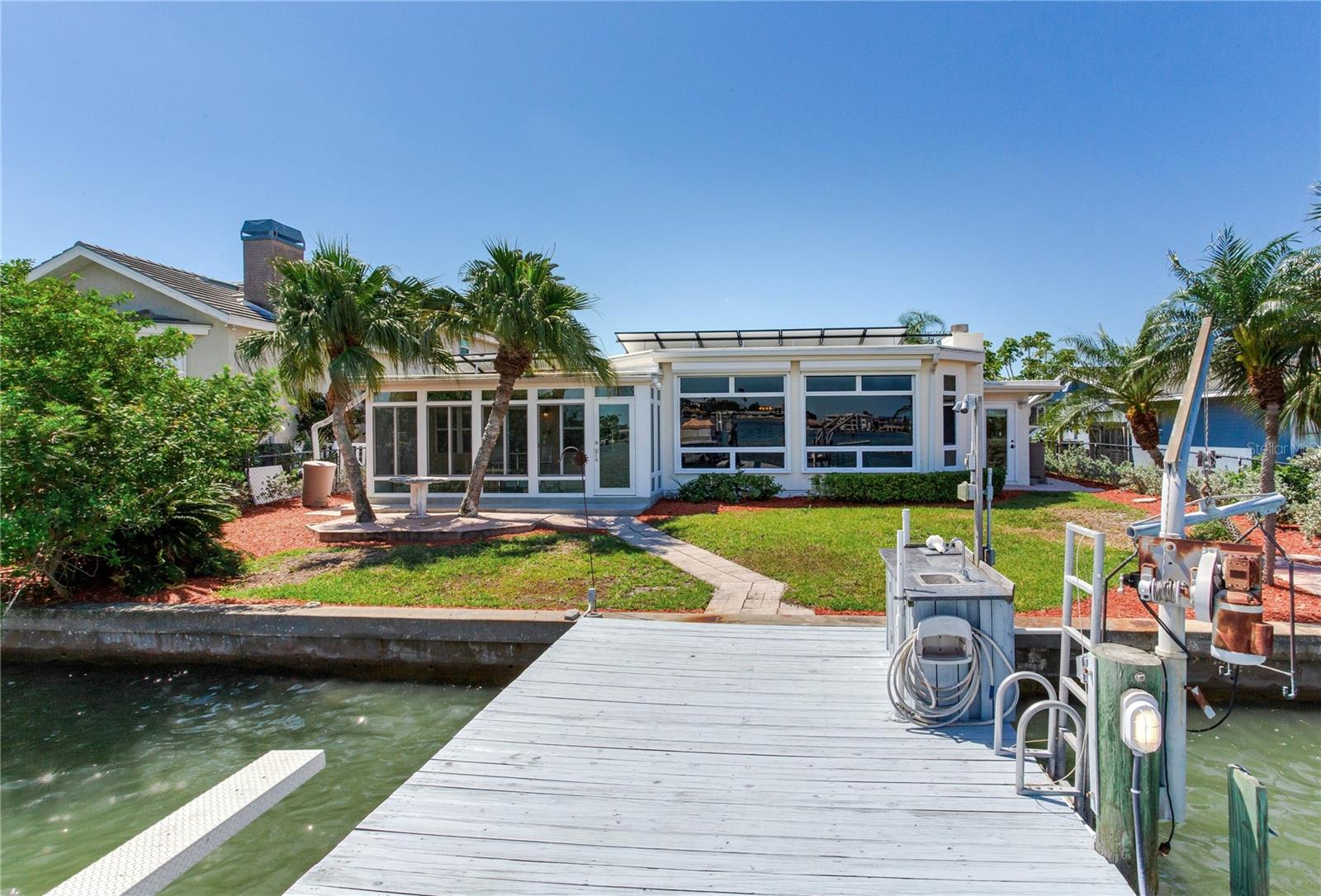 SUNRAY BEACH HOMES - Residential