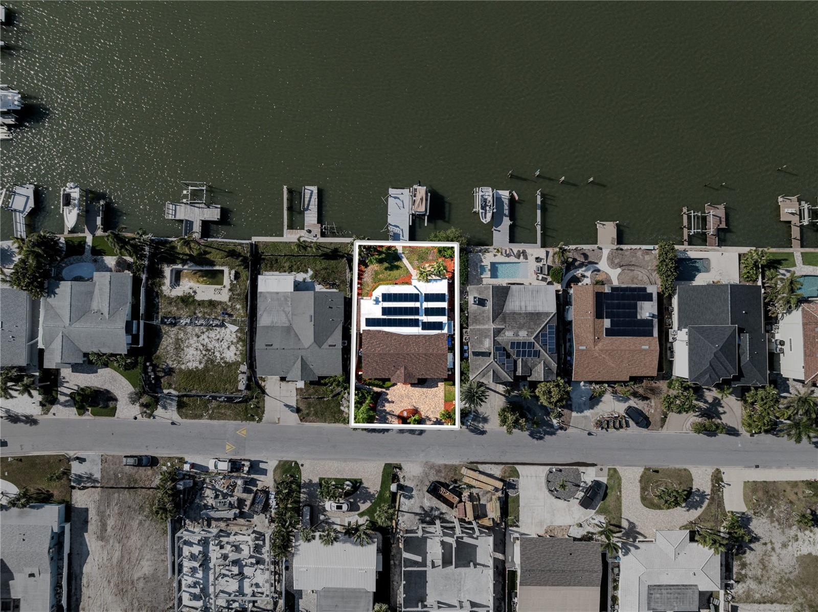 SUNRAY BEACH HOMES - Residential