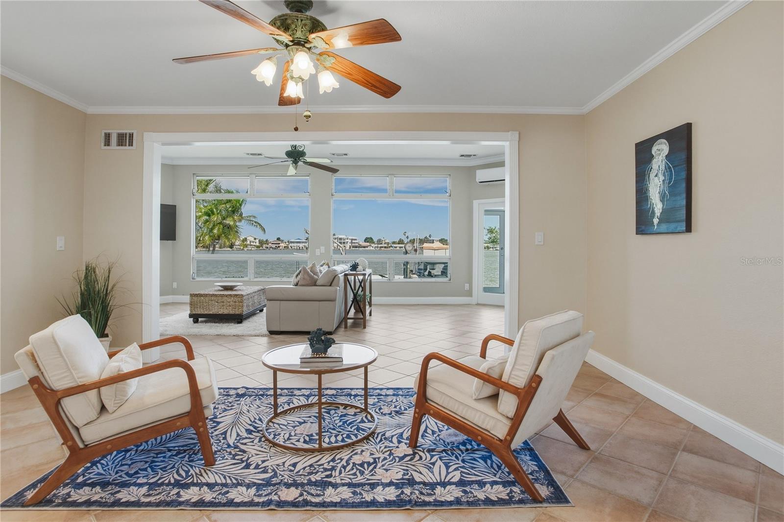 SUNRAY BEACH HOMES - Residential