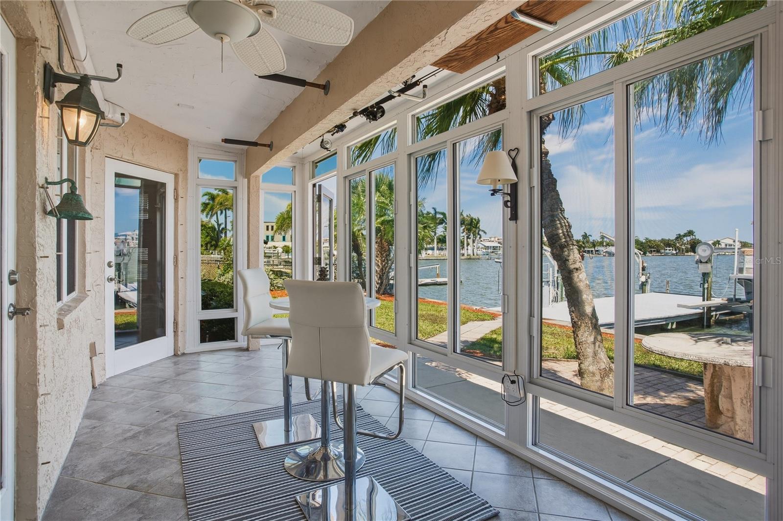 SUNRAY BEACH HOMES - Residential