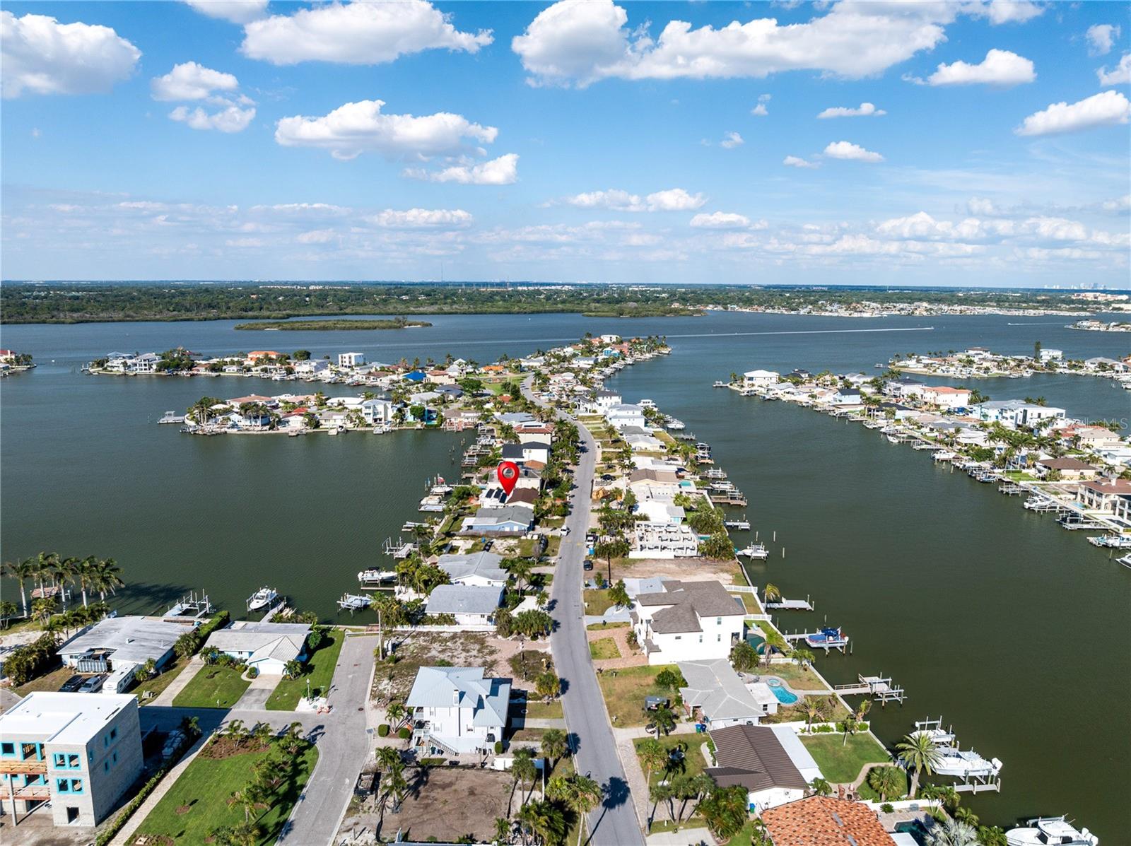 SUNRAY BEACH HOMES - Residential