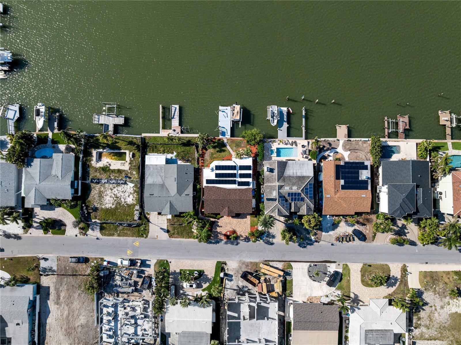 SUNRAY BEACH HOMES - Residential