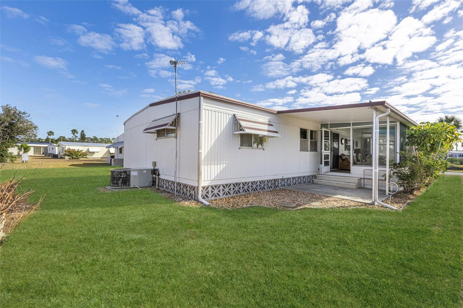 LA CASA MHP CO-OP - Residential