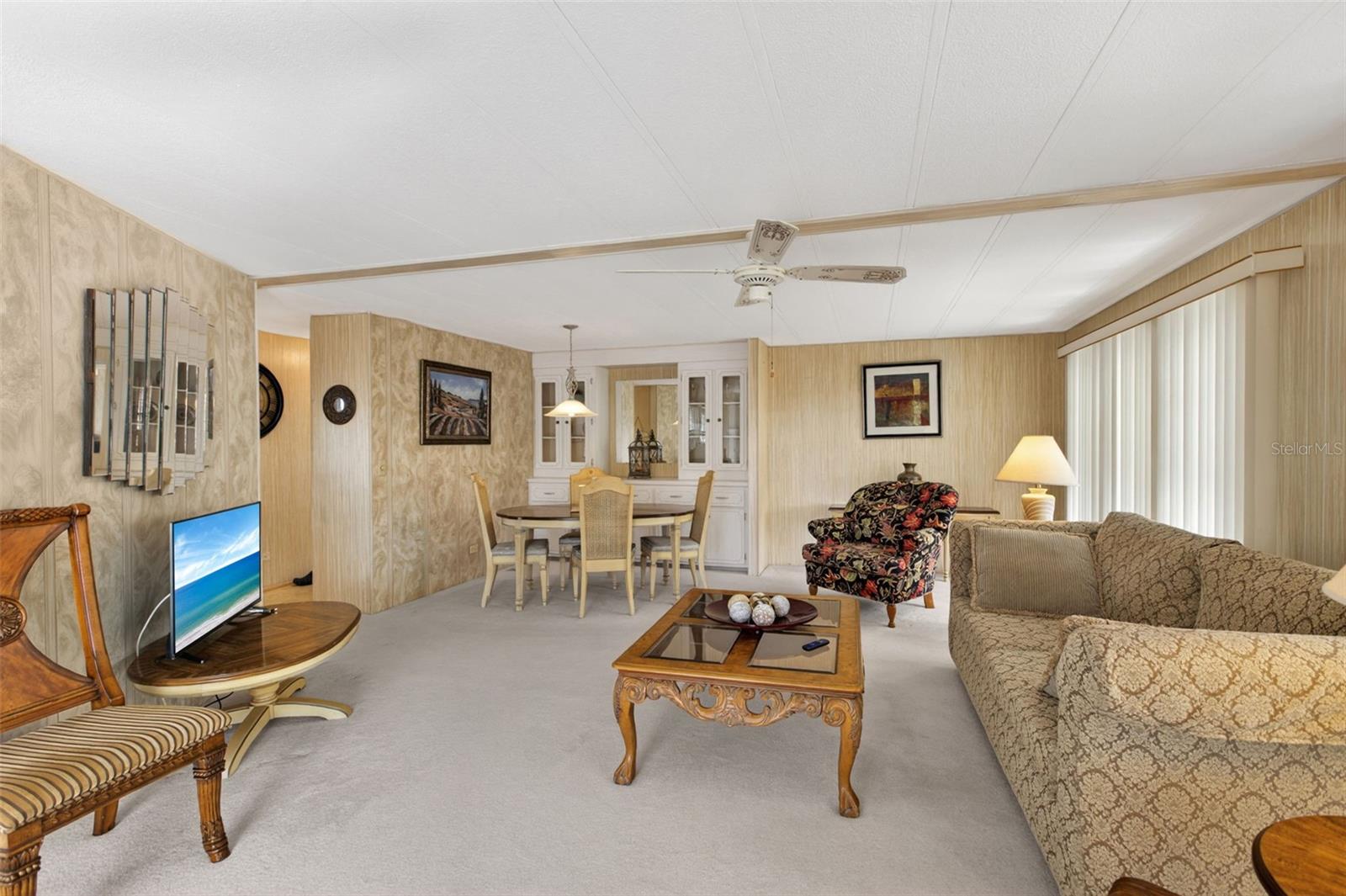 LA CASA MHP CO-OP - Residential