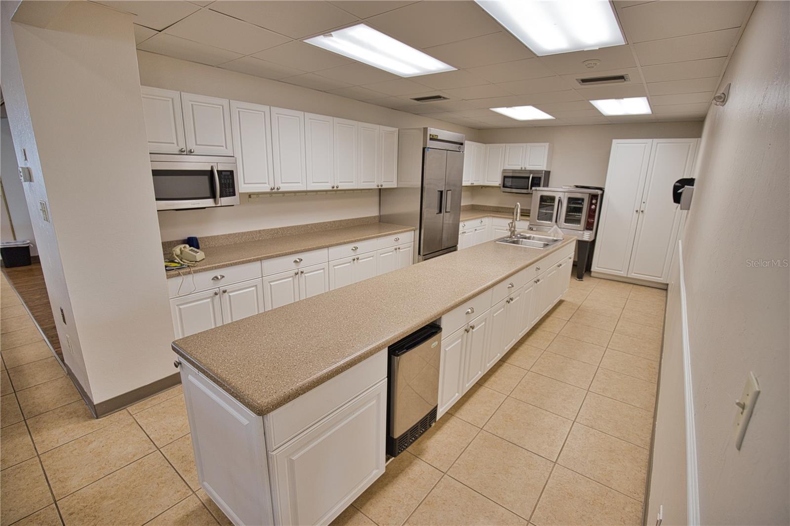 LA CASA MHP CO-OP - Residential