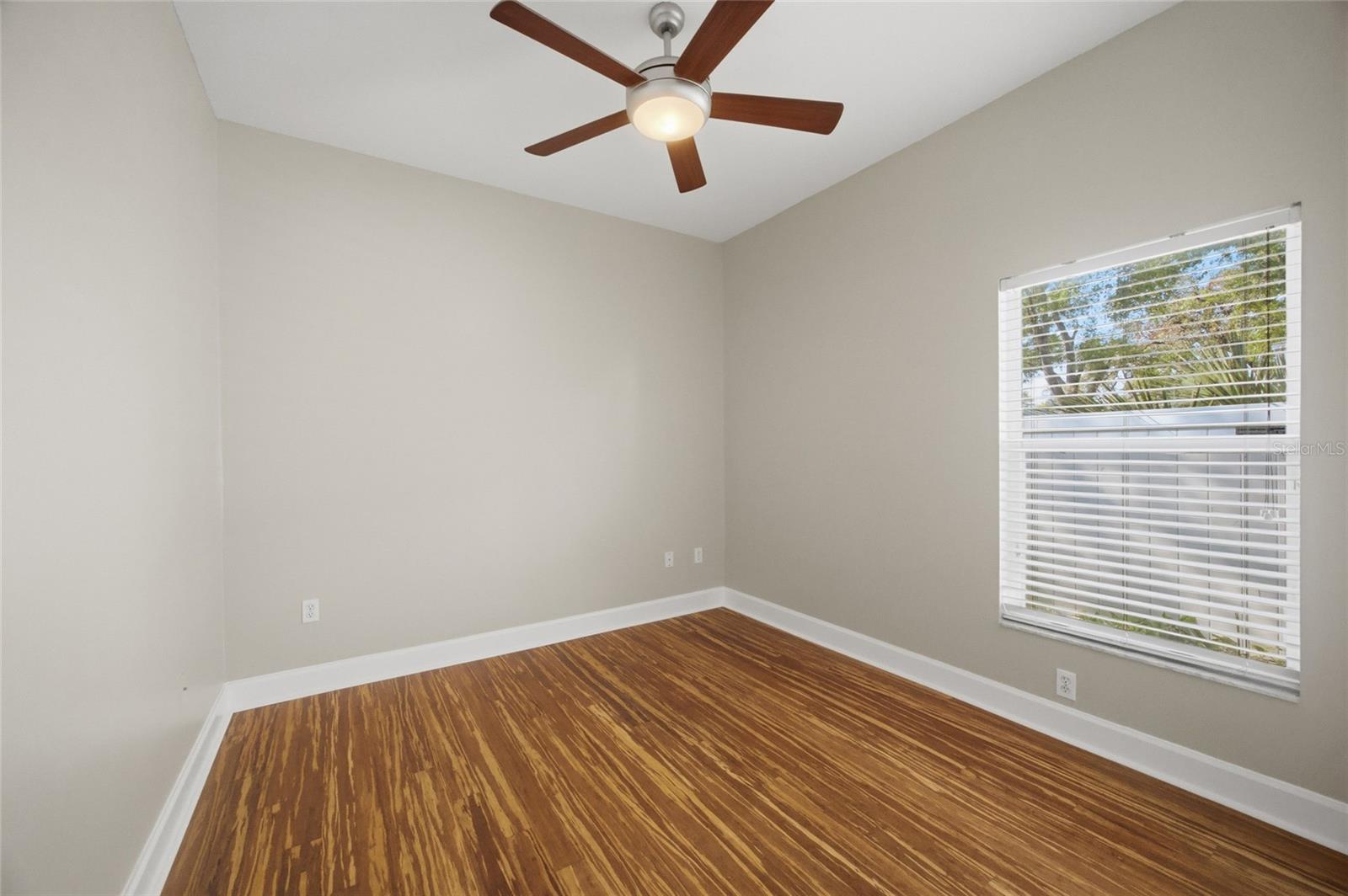 ARLINGTON HEIGHTS - Residential