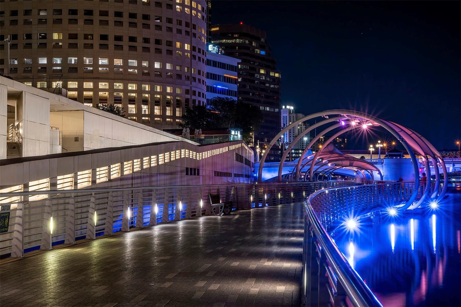 ARLINGTON HEIGHTS - Residential