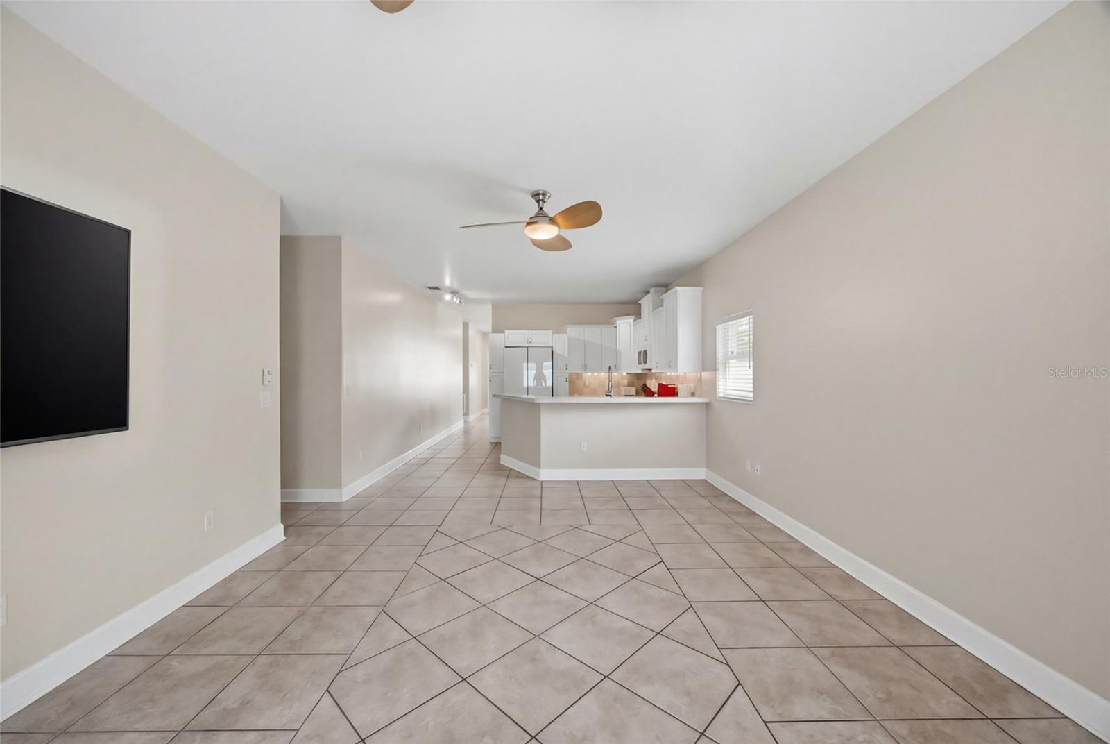 ARLINGTON HEIGHTS - Residential