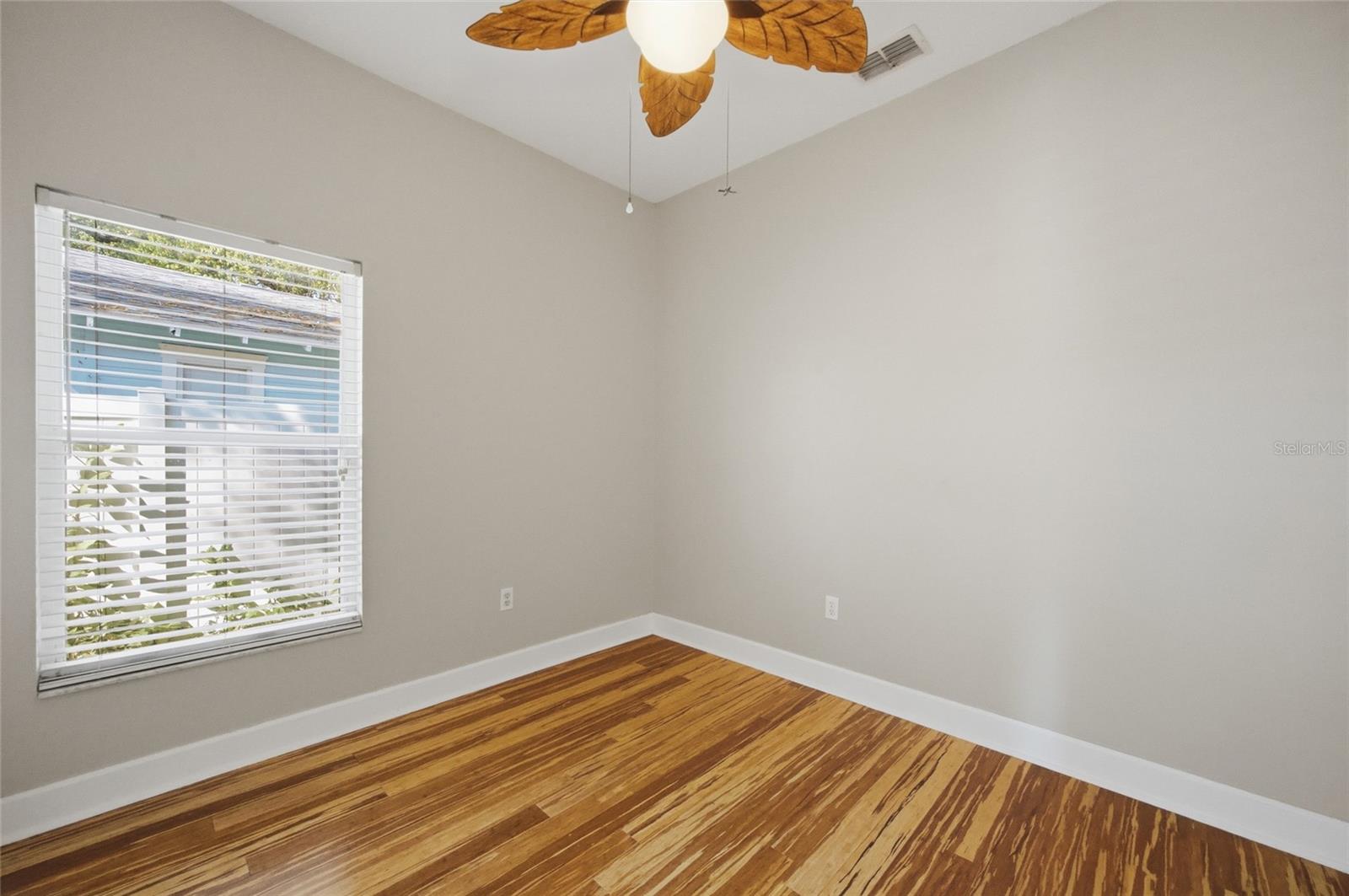 ARLINGTON HEIGHTS - Residential