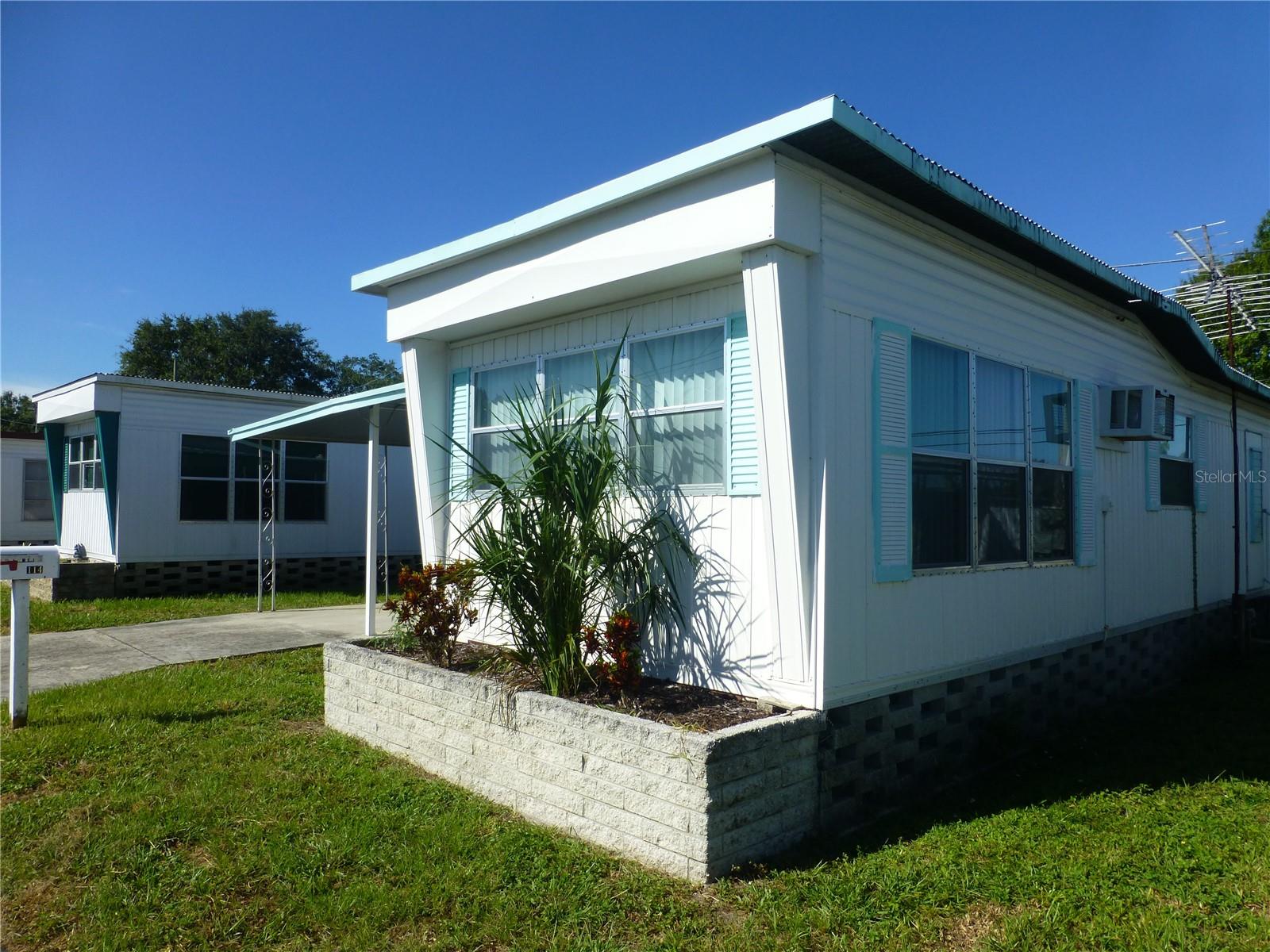 TWIN GABLES M/H PARK UNREC - Residential