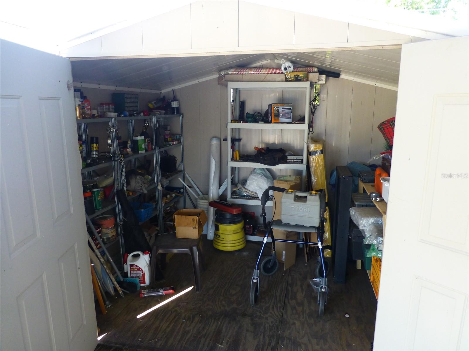 TWIN GABLES M/H PARK UNREC - Residential