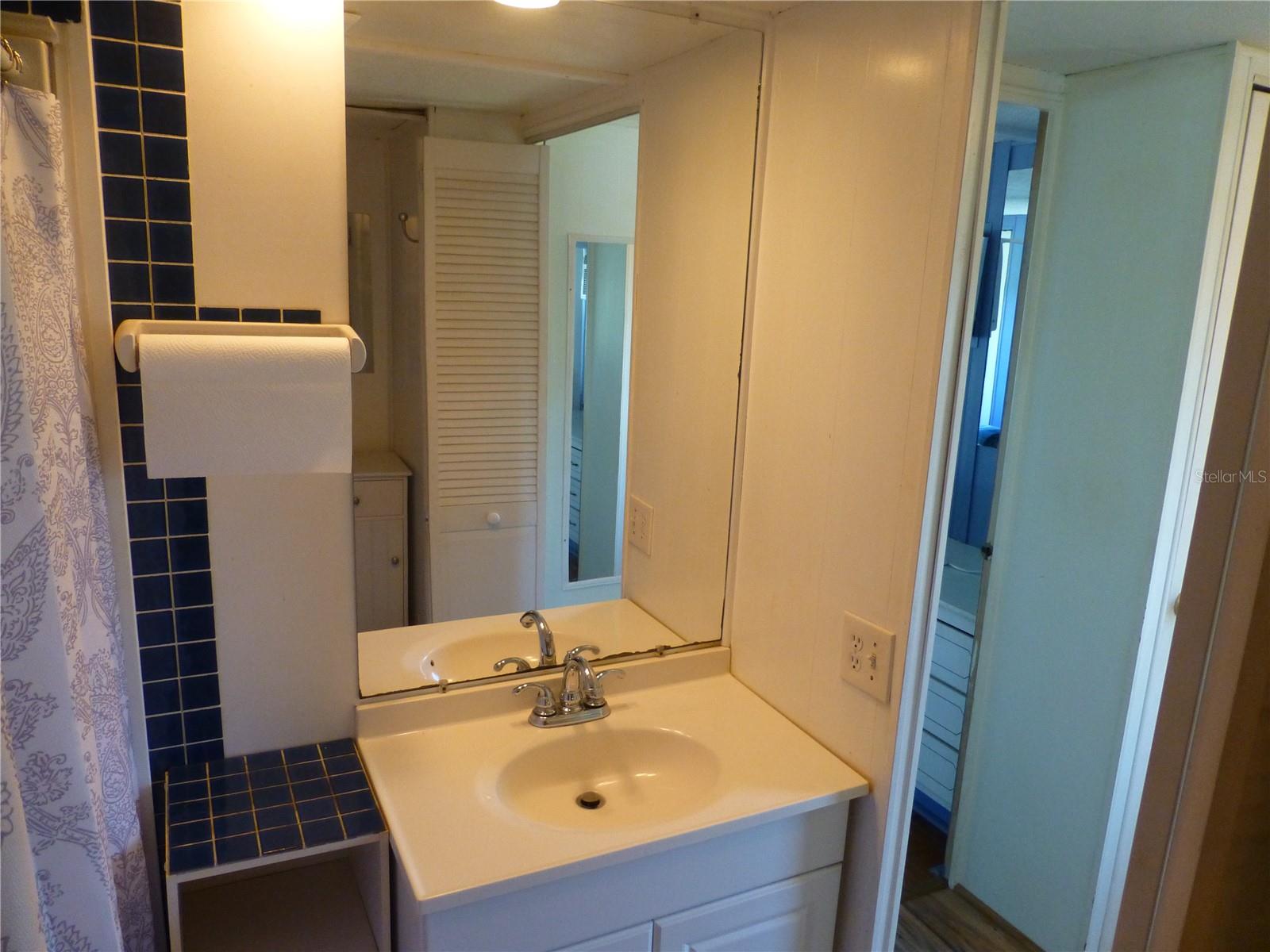 TWIN GABLES M/H PARK UNREC - Residential