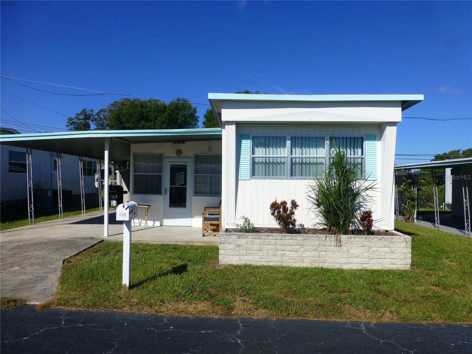 TWIN GABLES M/H PARK UNREC - Residential